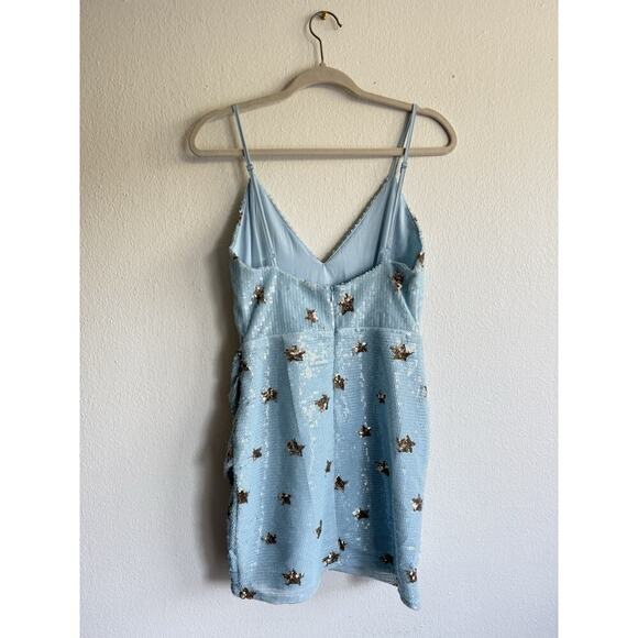 Superdown Dress Dina Mini Sequins Light Blue Star Embellished Size Small - Picture 3 of 8